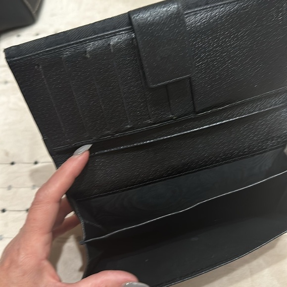 Gucci wallet! - Picture 5 of 6